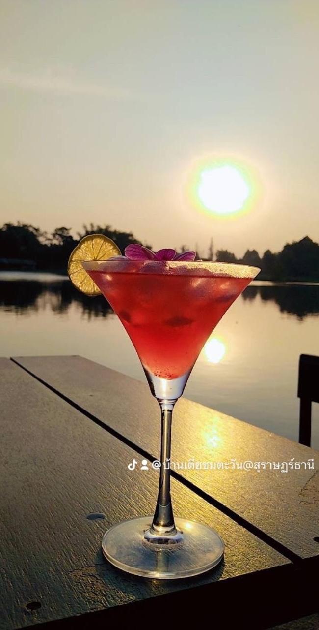 Baantia Chomtawan Bed & Breakfast Surat Thani Bagian luar foto